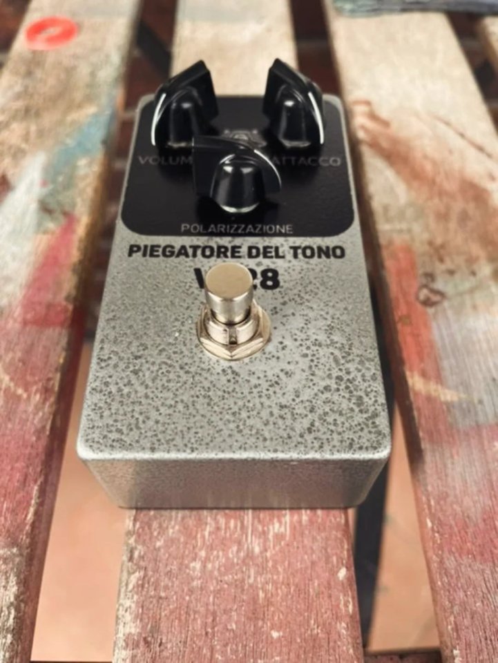 Piegatore del tono (Vox Tone Bender V828) PPPC Sound Effects
