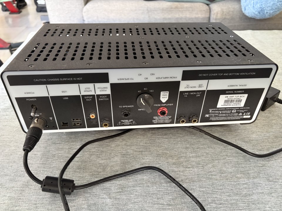 Universal Audio OX Amp Top Box de segunda mano · Foto 3 de 3 · Málaga · 790 €