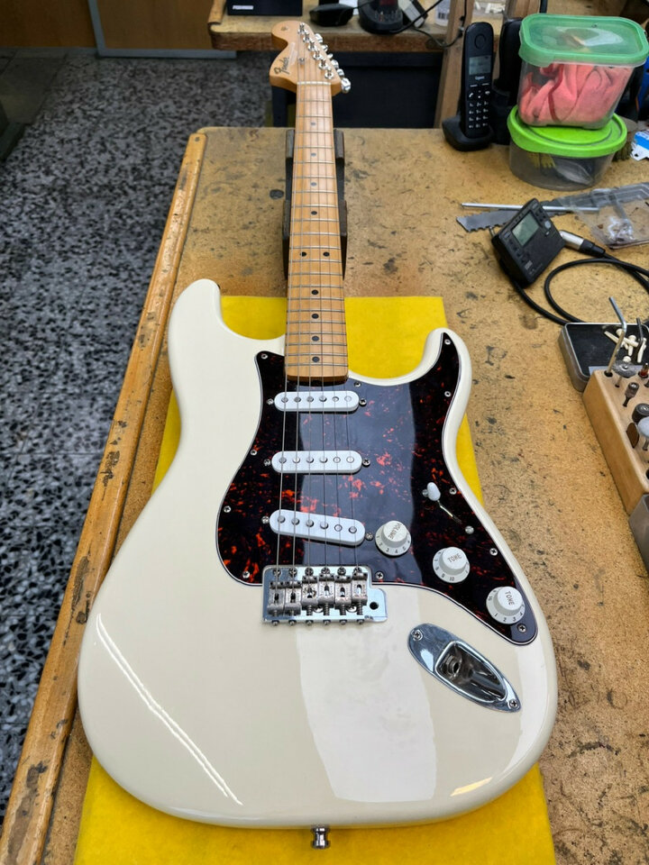 Fender Stratocaster Custom Shop '67 Reissue, Hendrix Tribute
