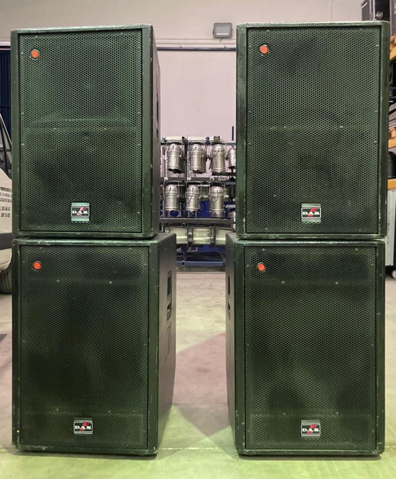 Equipo de Sonido 4000 W rms DAS COMPACT 2