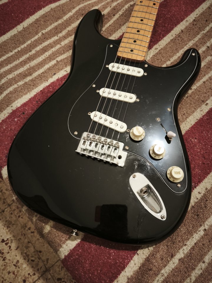 Squier corea silver logo young chan..