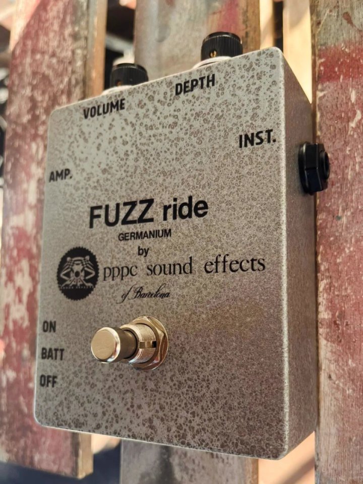 FuzzRide (Fuzzrite de germanio como el que usa Frusciante) PPPC Sound Effects