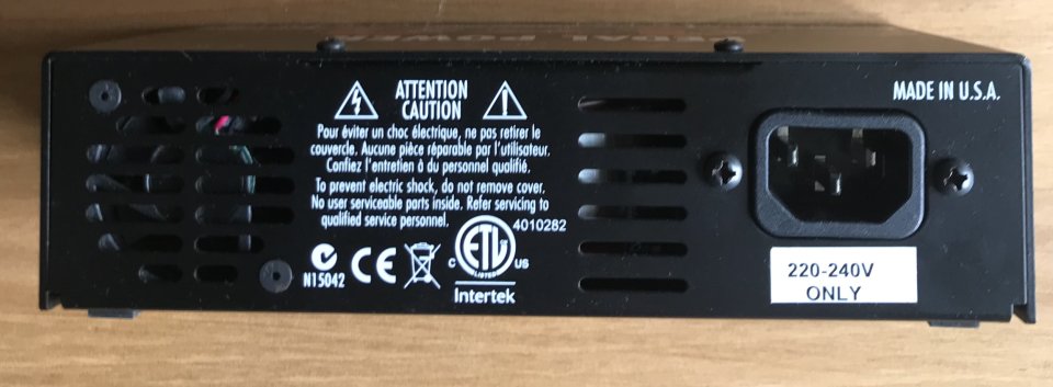 Fuente alimentación Voodoo Lab 4x4 Power Supply de segunda mano · Foto 4 de 4 · Navarra · 165 €