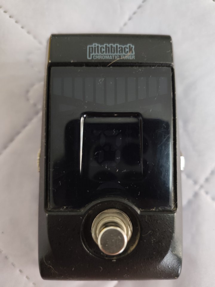 Korg Pitchblack Chromatic Tuner (PB-01) de segunda mano · Cádiz · 25 €