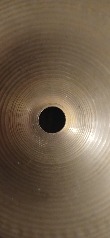 Zildjian Quick Beat Avedis de 13". Molt bon estat. de segunda mano · Foto 7 de 10 · Barcelona · 215 €