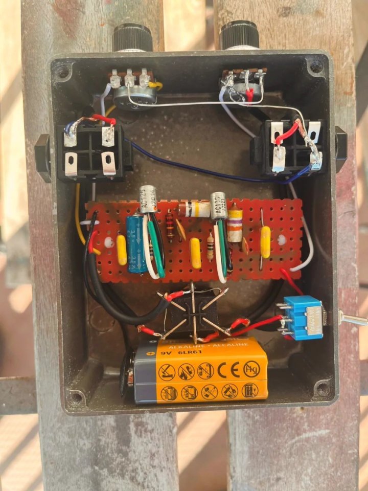 FuzzRide (Fuzzrite de germanio como el que usa Frusciante) PPPC Sound Effects