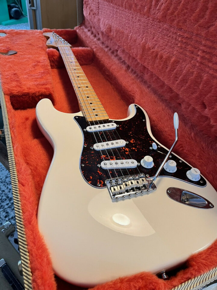 Fender Stratocaster Custom Shop '67 Reissue, Hendrix Tribute