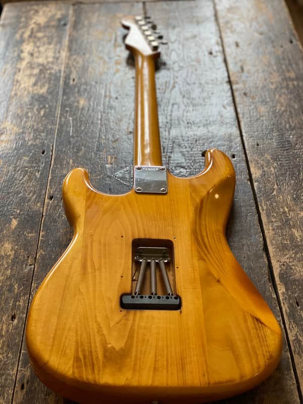 Fender Stratocaster '57 Reissue MIJ FujiGen 1988 Charcoal Burst de segunda mano · Foto 2 de 5 · A Coruña · 990 €