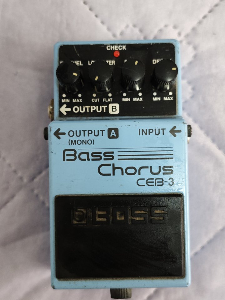 BOSS CEB-3 Bass Chorus de segunda mano · Cádiz · 70 €