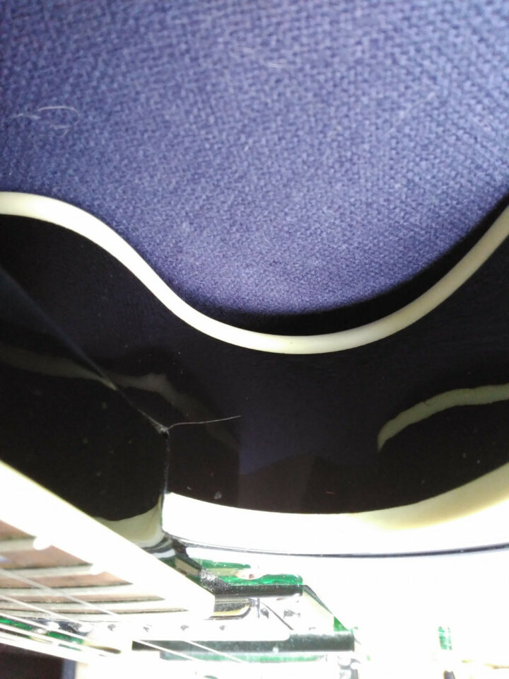 Vendo Eastwood Guitars - Custom Kraft DLX