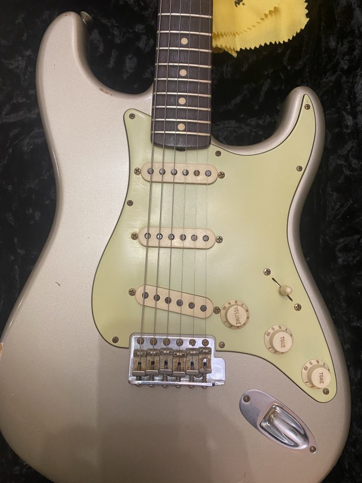 Fender strato custom shop ed limitada