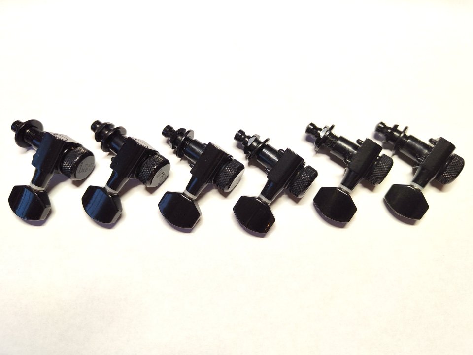 Clavijeros de bloqueo LTD (ESP)  6 en linea Negros (Locking Tuners)