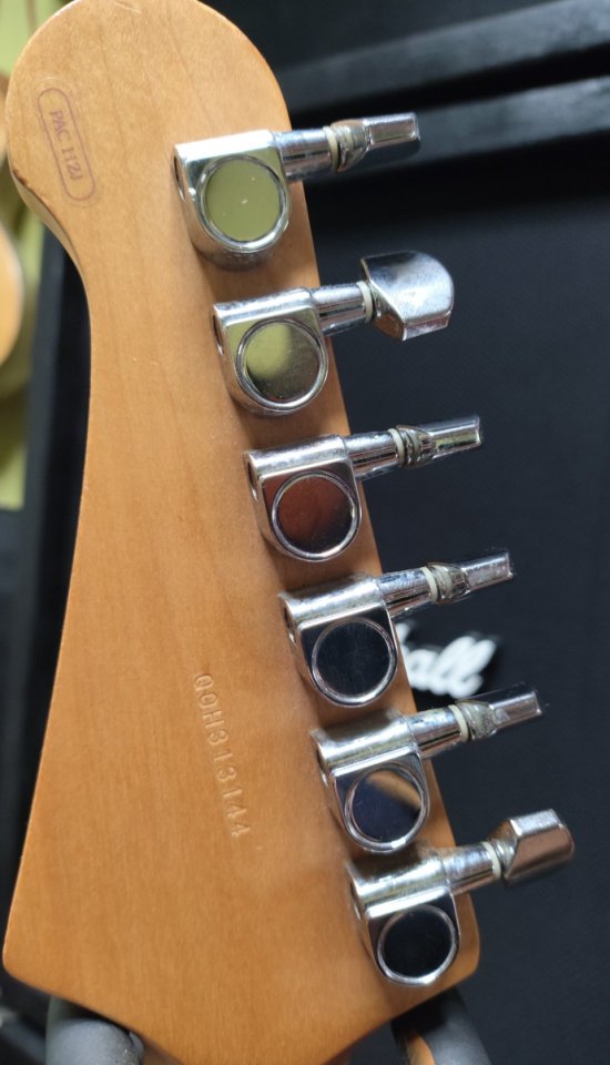 Guitarra eléctrica Yamaha Pacifica 112J del año 2000