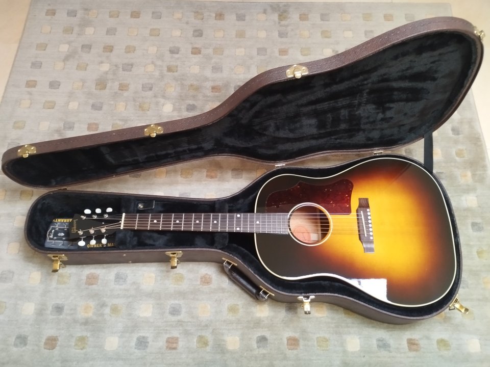 Gibson 50's J-45 Vintage Sunburst de segunda mano · Foto 1 de 10 · Barcelona · 2200 €
