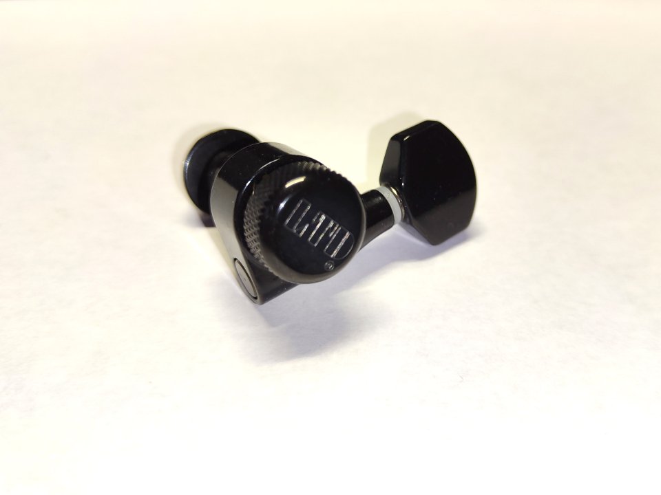 Clavijeros de bloqueo LTD (ESP)  6 en linea Negros (Locking Tuners)