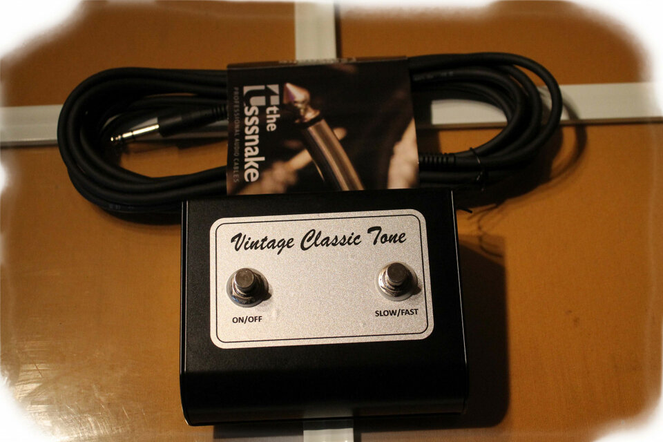 Pedal footswitch Controlador Velocidades Leslies.