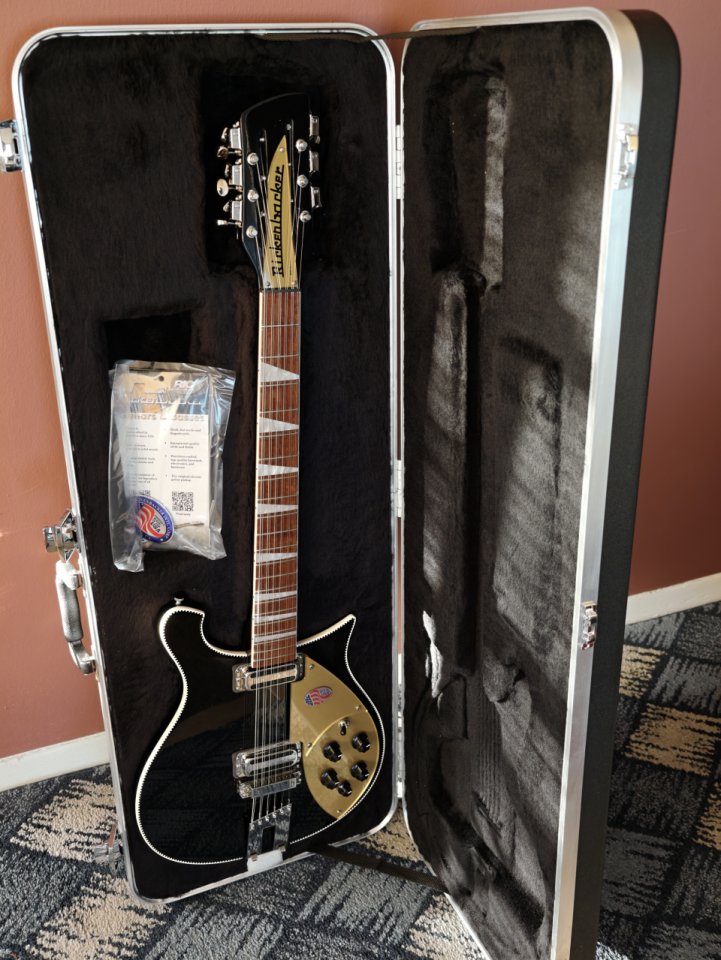 Rickenbacker 660/12 Jetglo 2026 , Nueva sin estrenar. de segunda mano · Foto 1 de 8 · Madrid · 3200 €