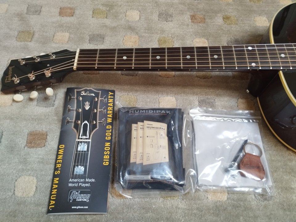 Gibson 50's J-45 Vintage Sunburst de segunda mano · Foto 4 de 10 · Barcelona · 2200 €