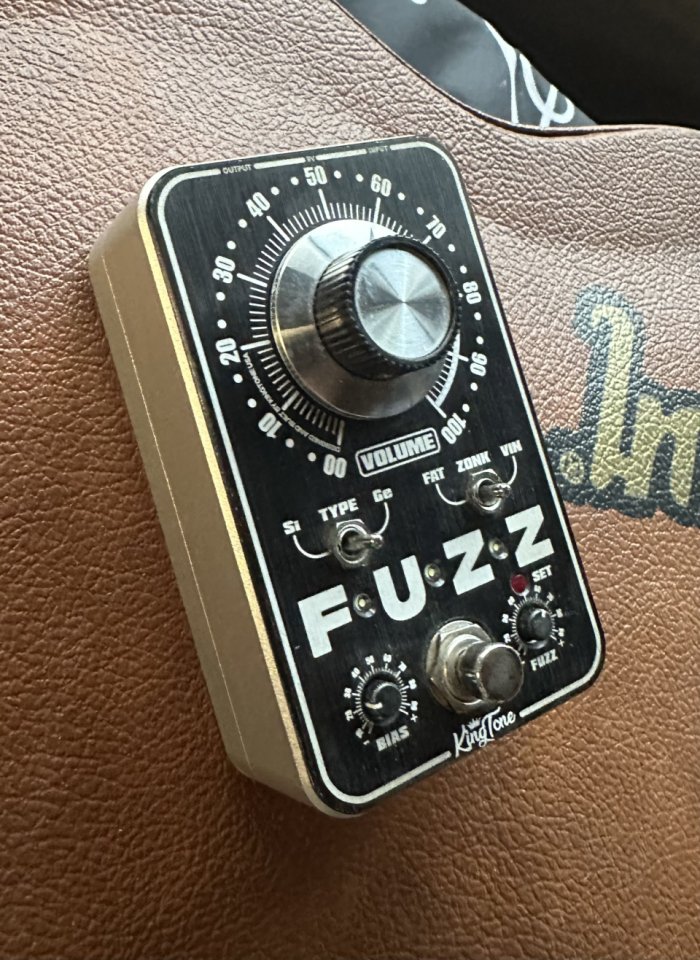 Kingtone Fuzz V2 de segunda mano · Foto 2 de 5 · Jaén · 290 €