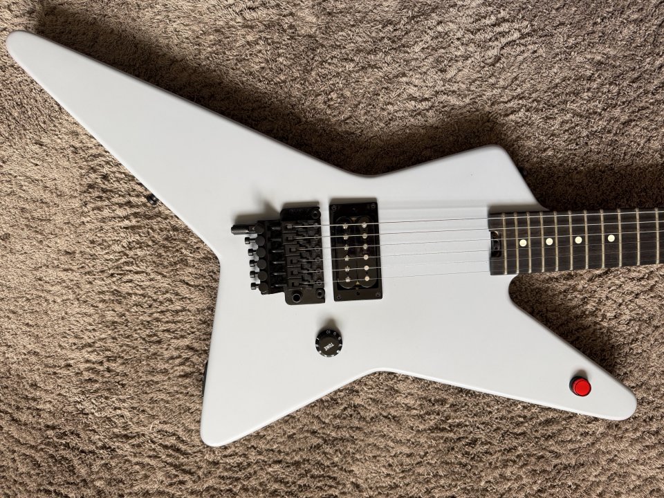 EVH star limited edition primer grey