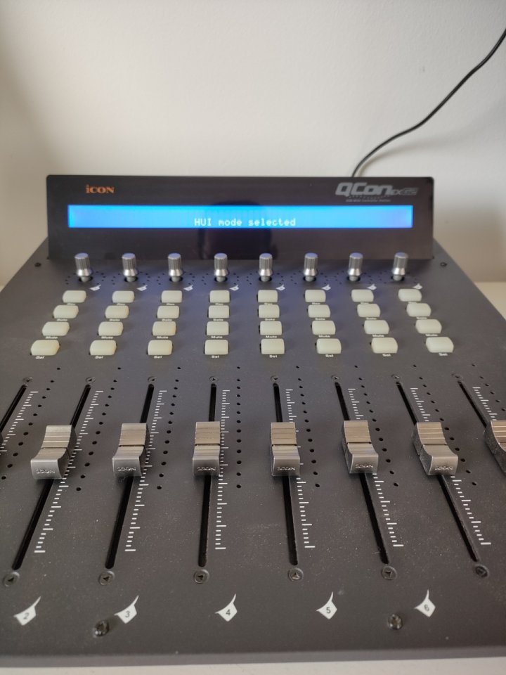 Controlador Icon QCon EX G2