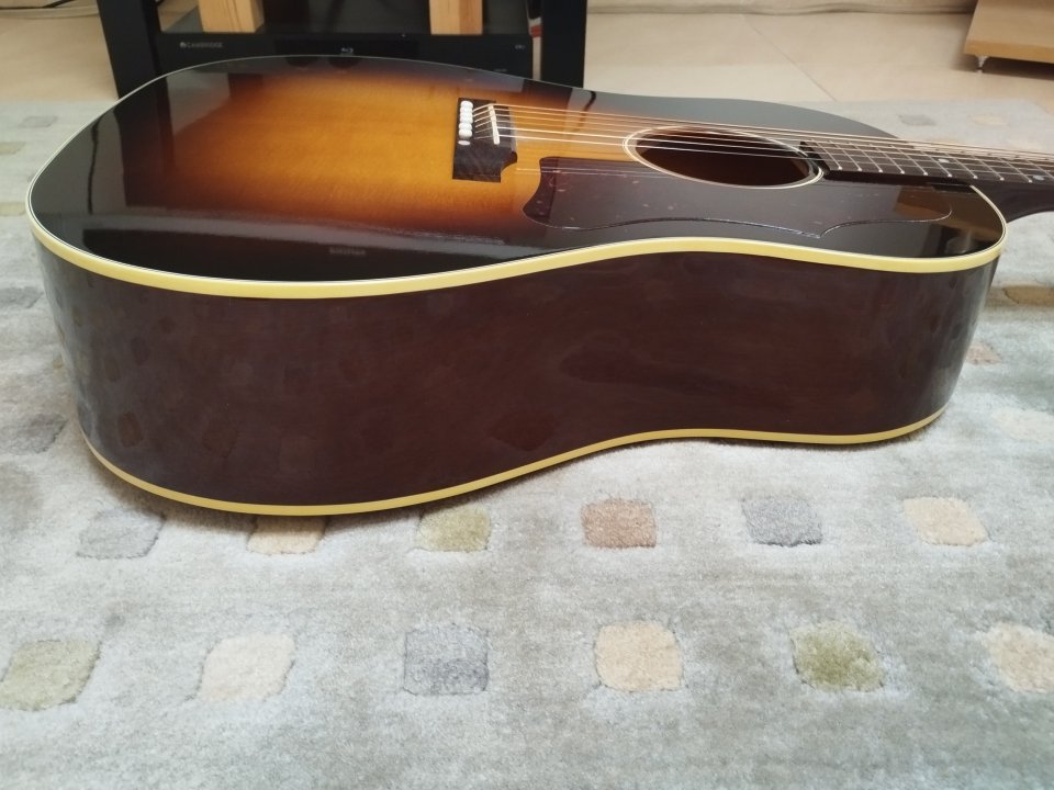 Gibson 50's J-45 Vintage Sunburst de segunda mano · Foto 8 de 10 · Barcelona · 2200 €