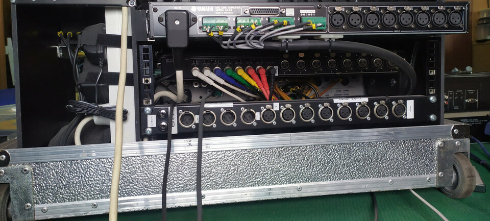 Estacion de mezcla y grabación digital Yamaha