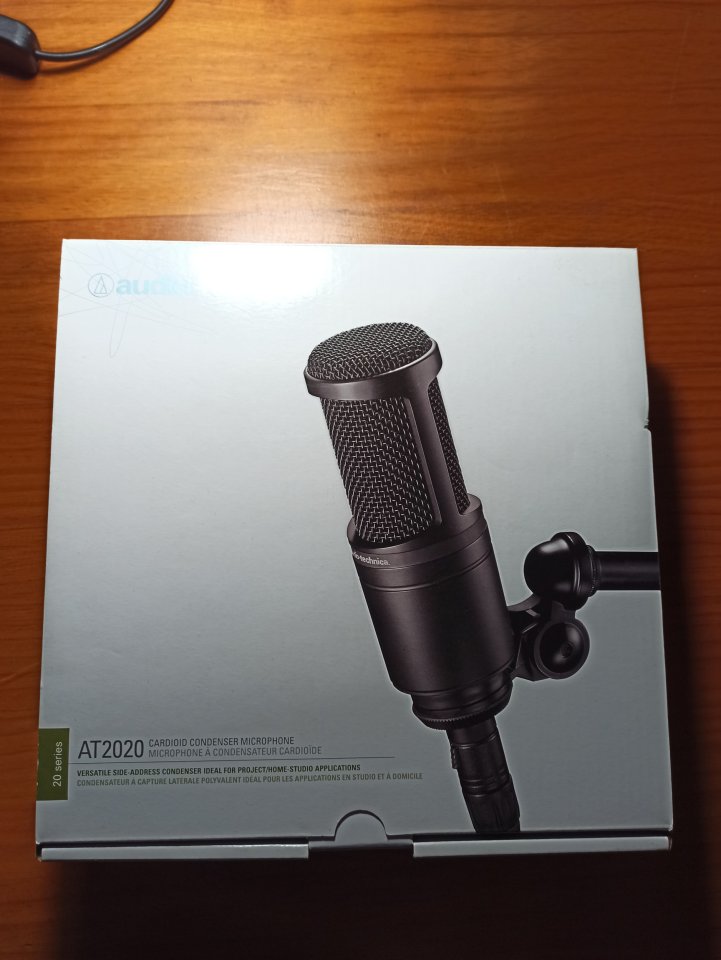 Micrófono de condensador Audio -Technica AT2020