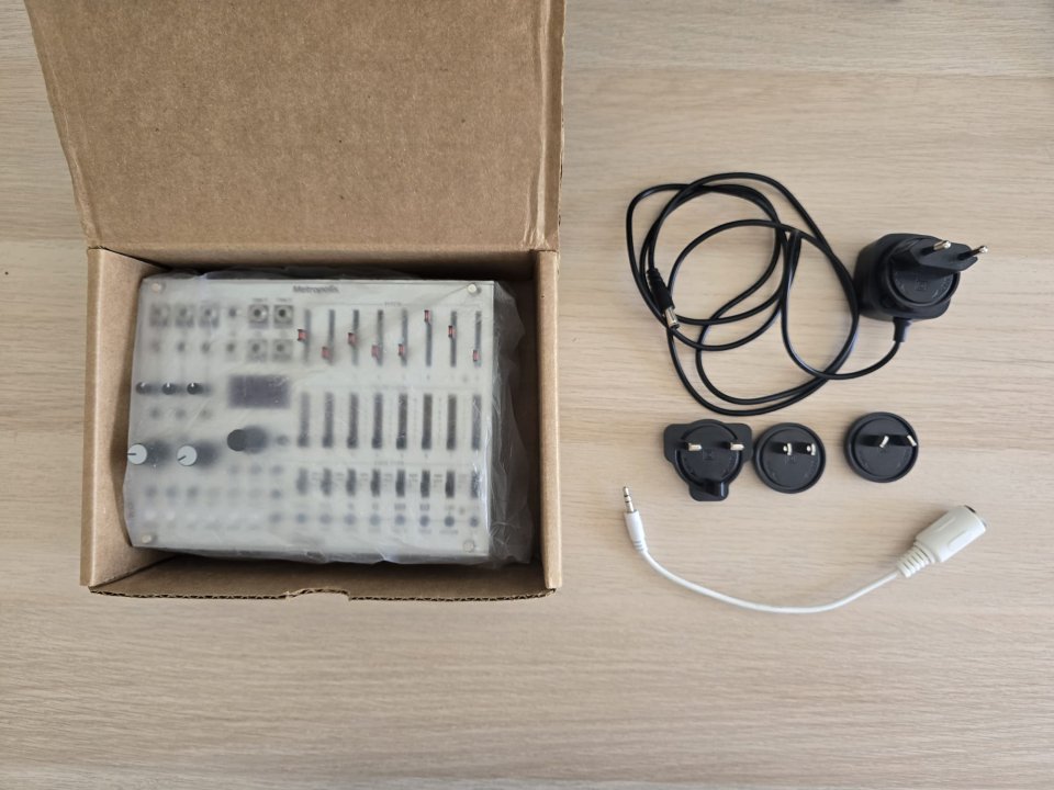 Intellijel Metropolix Solo (env. incl.) de segunda mano · Foto 2 de 3 · Madrid · 610 €