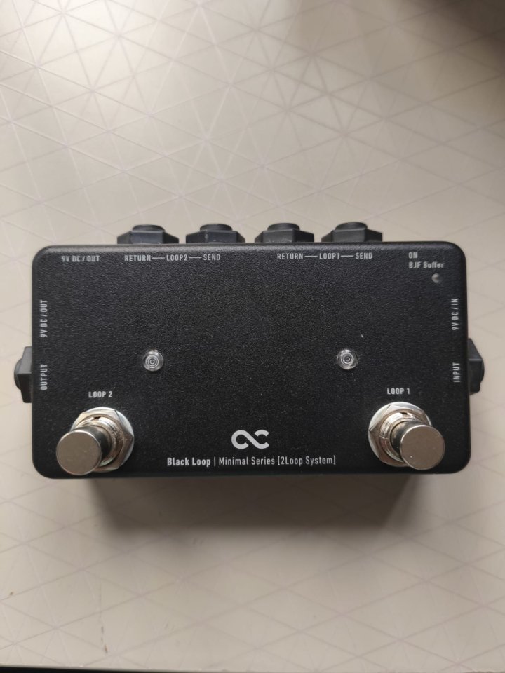 One Control Black Loop de segunda mano · Foto 1 de 3 · Málaga · 50 €