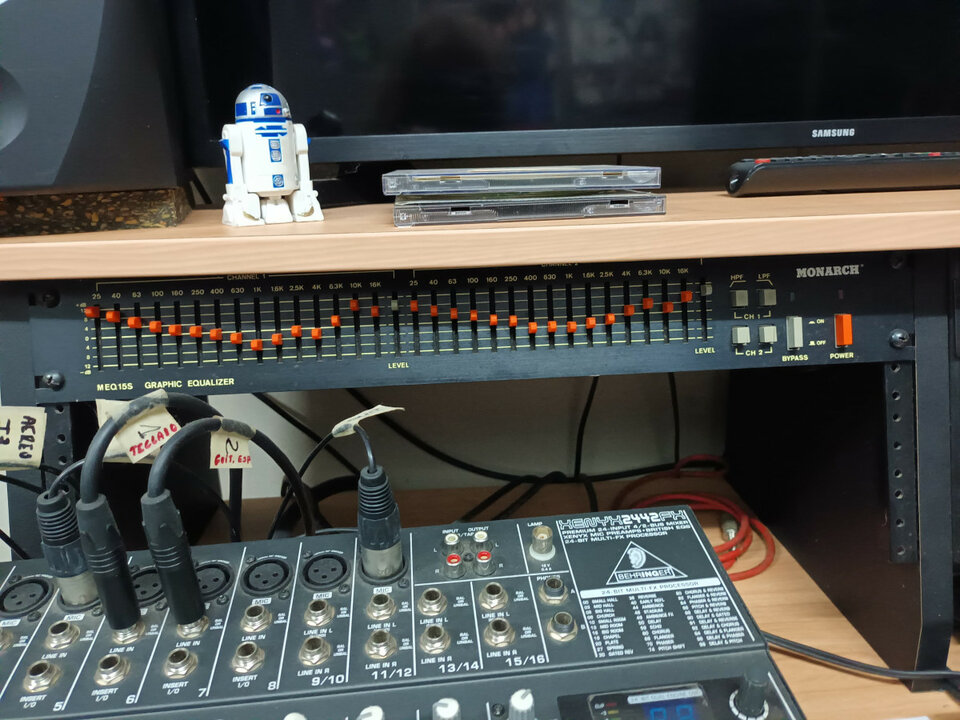 Ecualizador de studio MONARCH