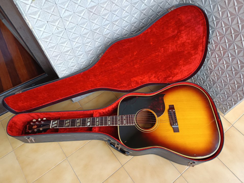 Gibson Southern Jumbo 1964 vintage original (no reedición)