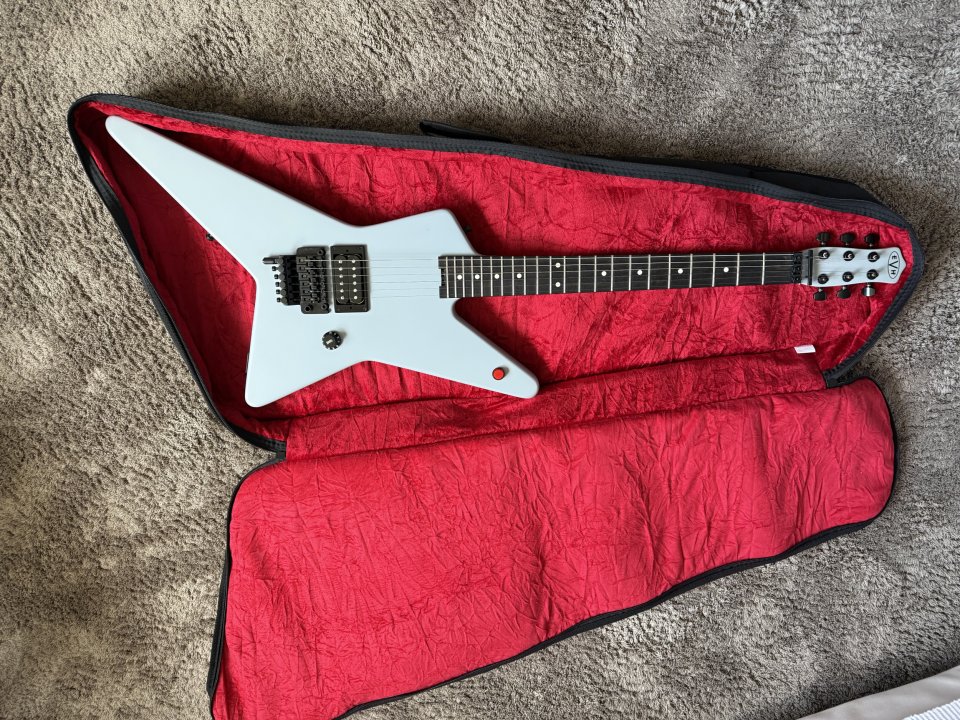 EVH star limited edition primer grey