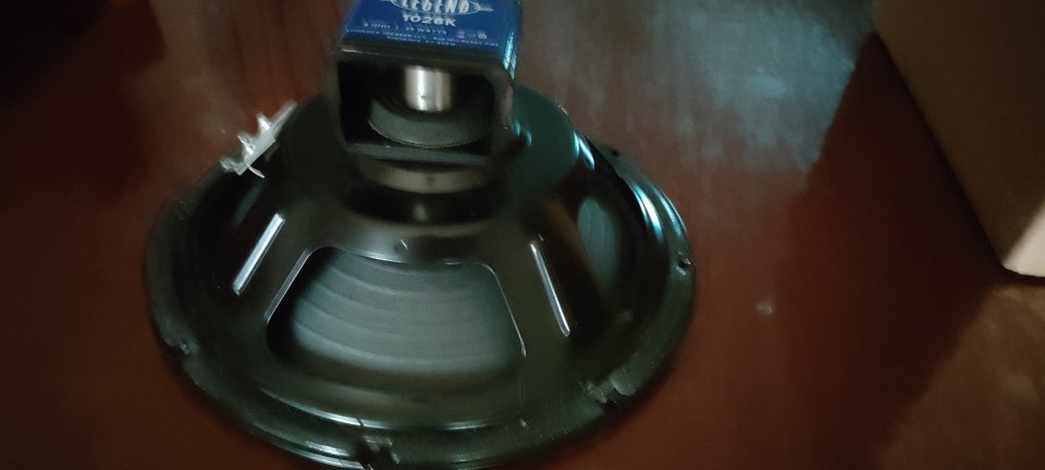 Eminence 1028K-35w-8Ohm