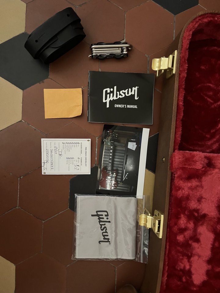 Gibson SG Maestro de segunda mano · Foto 6 de 6 · Madrid · 1750 €
