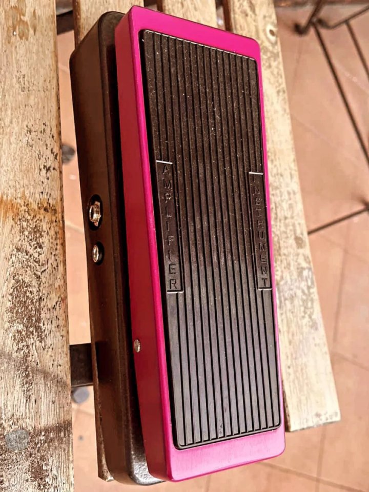 ParaWah (reproducción del Tycobrahe Parapedal, el wah de Tony Iommi) PPPC Sound Effects