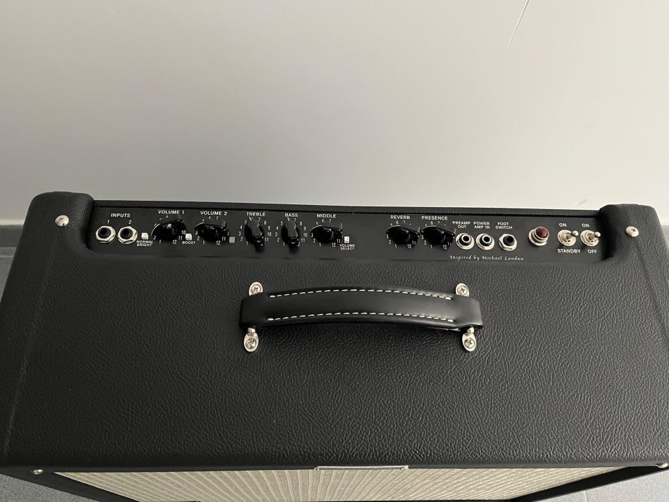 Fender Deville Michael Landau de segunda mano · Foto 2 de 5 · Toledo · 750 €