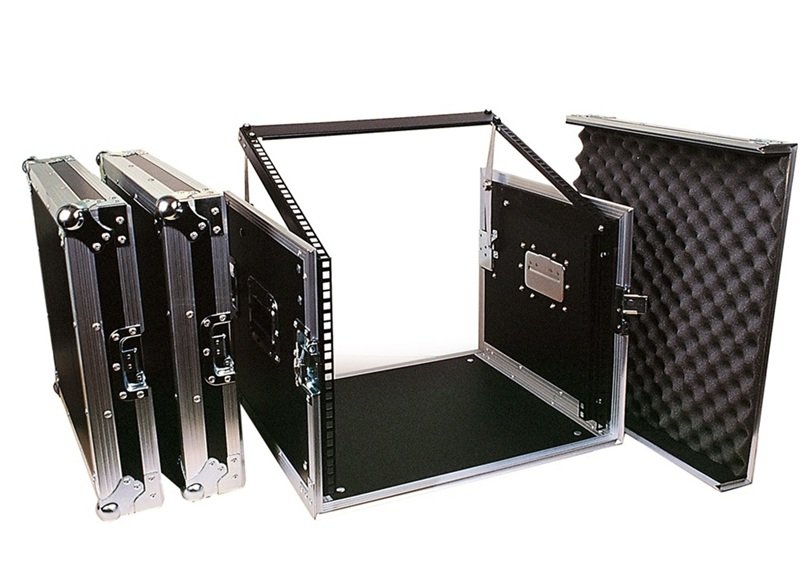 Aramario Rack 19" (8U+9U) Abatible con varios accesorios de segunda mano · Foto 2 de 8 · Cantabria · 350 €