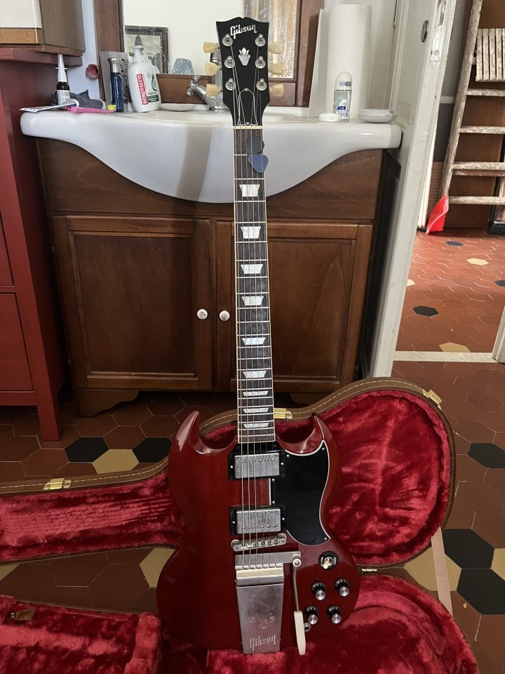Gibson SG Maestro de segunda mano · Foto 5 de 6 · Madrid · 1750 €