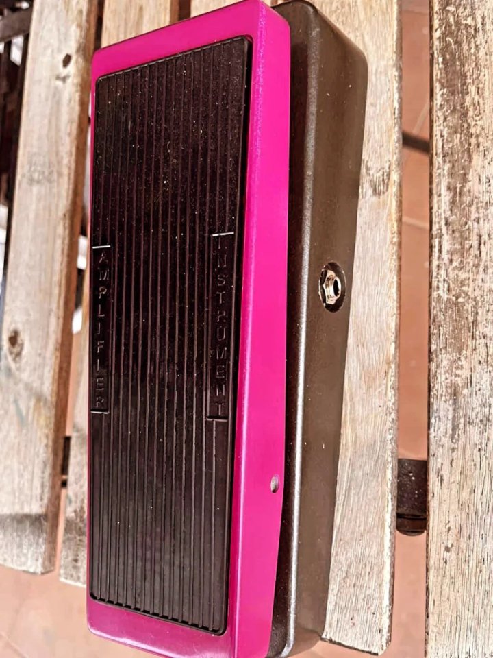 ParaWah (reproducción del Tycobrahe Parapedal, el wah de Tony Iommi) PPPC Sound Effects