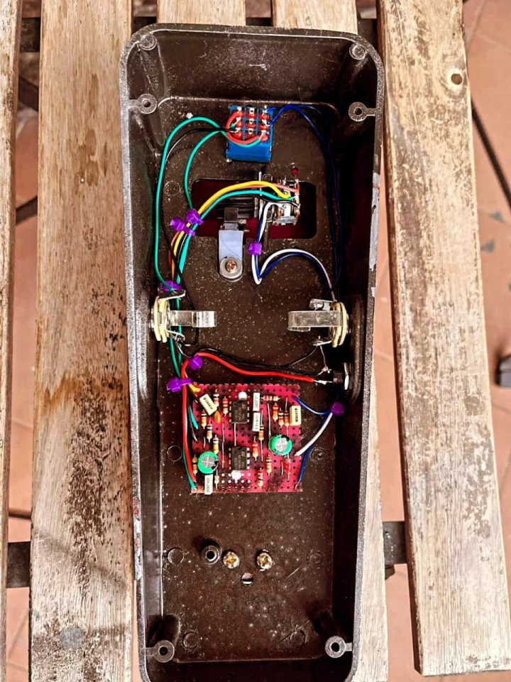 ParaWah (reproducción del Tycobrahe Parapedal, el wah de Tony Iommi) PPPC Sound Effects