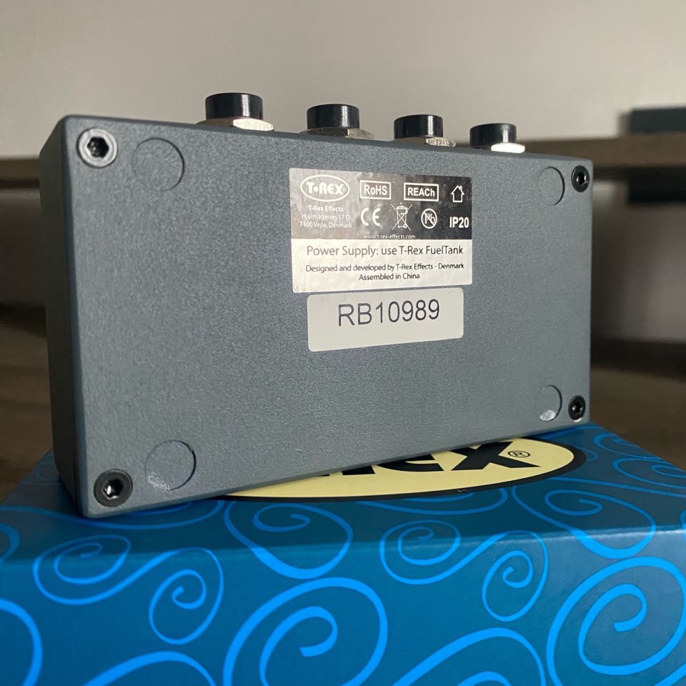 T-Rex Replay Box Delay de segunda mano · Foto 3 de 3 · Madrid · 80 €