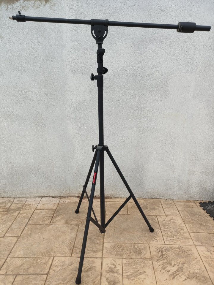 Soporte de micro SUPERLUX (grande)