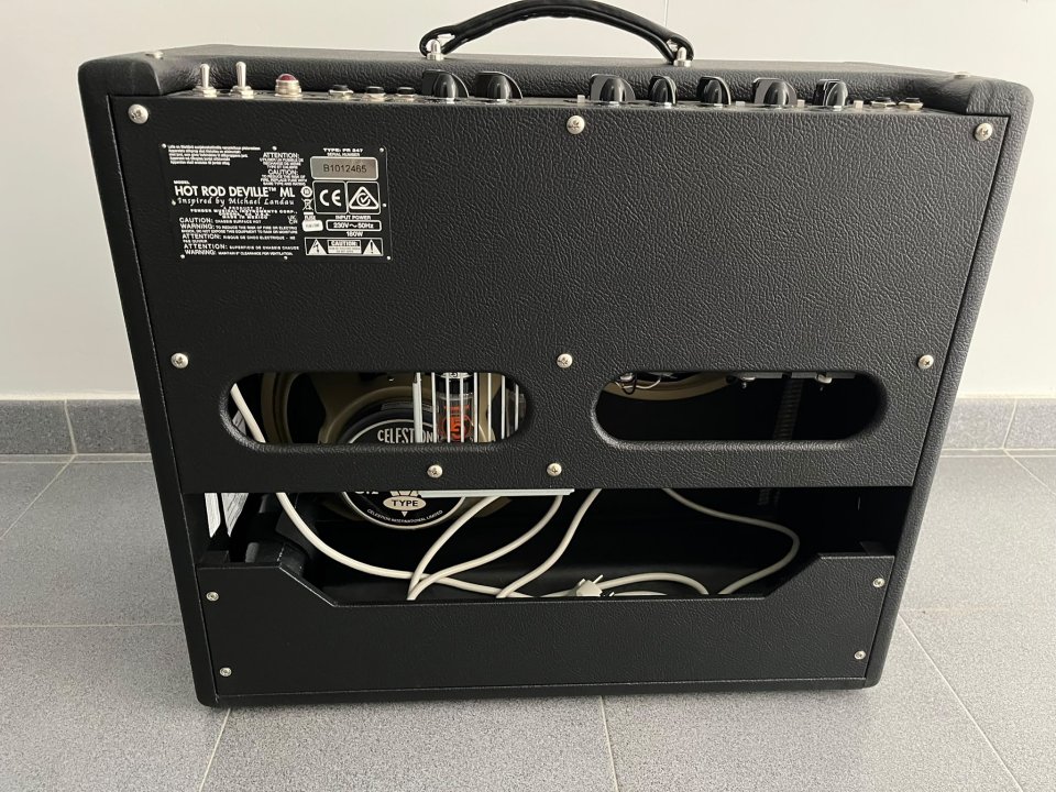 Fender Deville Michael Landau de segunda mano · Foto 5 de 5 · Toledo · 750 €