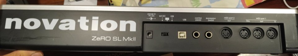 Novation ReMote Zero SL MKII Controlador MIDI (admite sysex) de segunda mano · Foto 2 de 4 · Valencia · 80 €