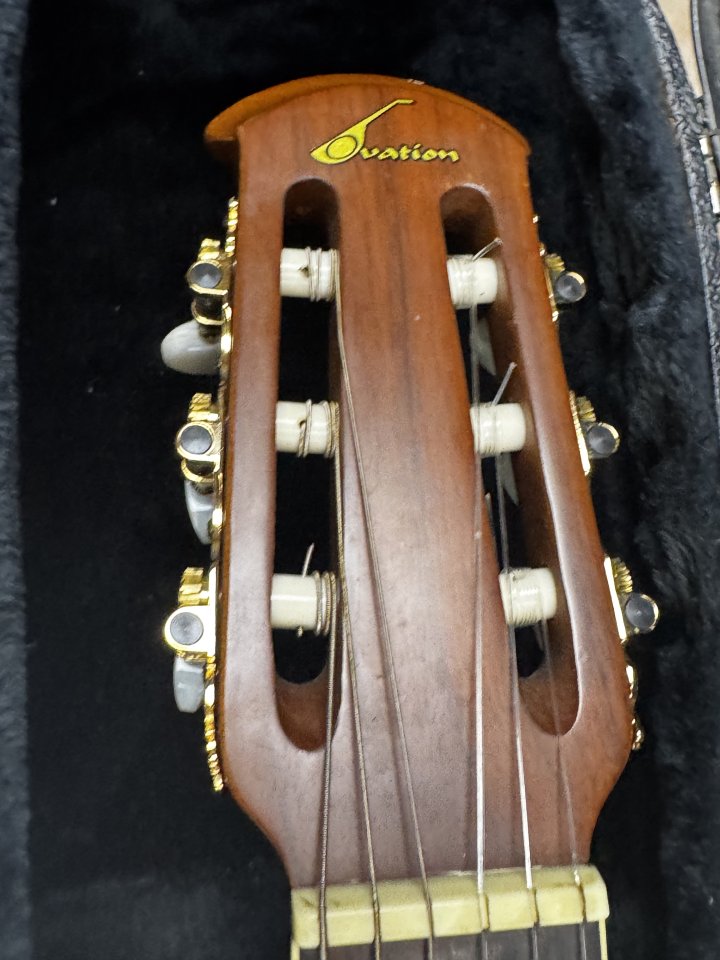 OVATION CELEBRITY CS 153