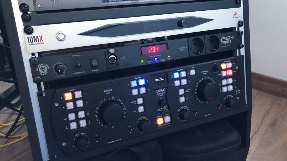 Antelope 10MX (wordclock)