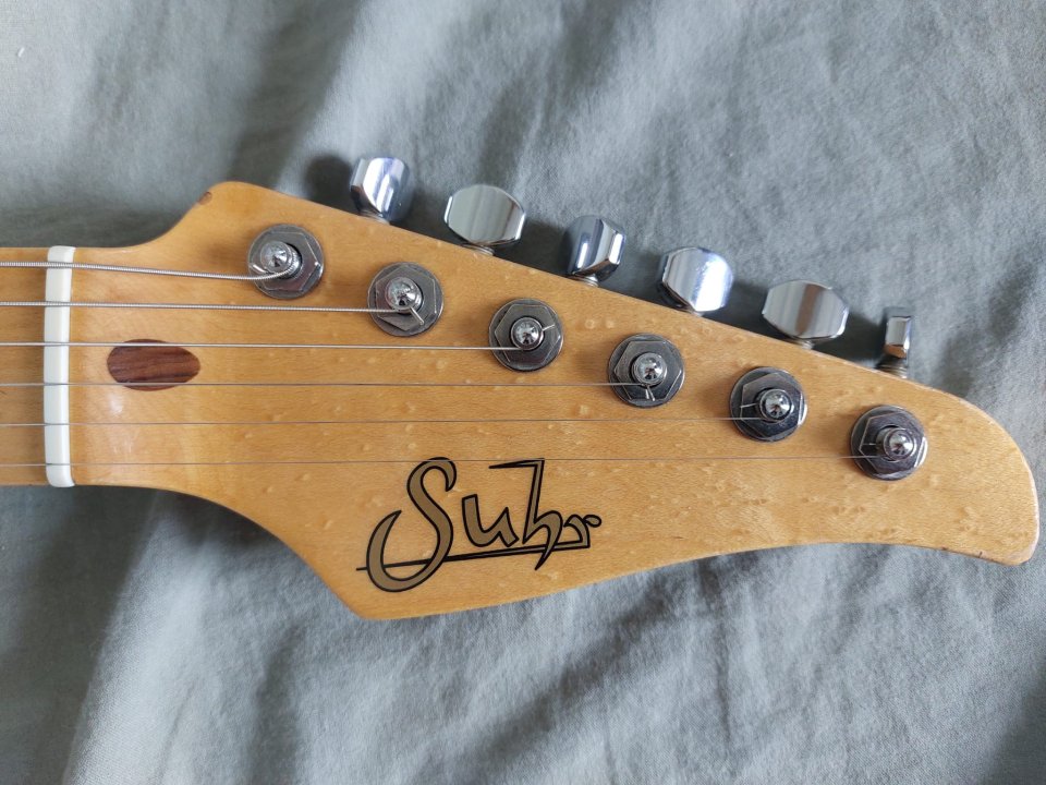 Suhr Custom,Modelo Classic SSS de segunda mano · Foto 3 de 10 · A Coruña · 2800 €