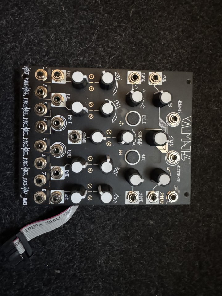 Modulos Eurorack de segunda mano · Foto 2 de 3 · Madrid · 999 €