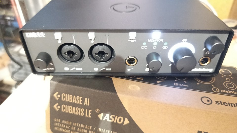Interface audio Steinberg IXO22. Nueva a estrenar de segunda mano · Foto 2 de 8 · Barcelona · 110 €